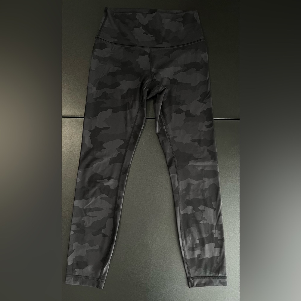 Lululemon Athletica Black Camo Leggings